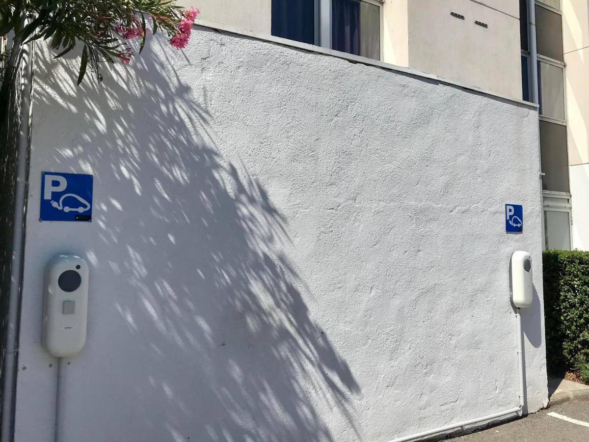 Kyriad Martigues Sud Exterior photo
