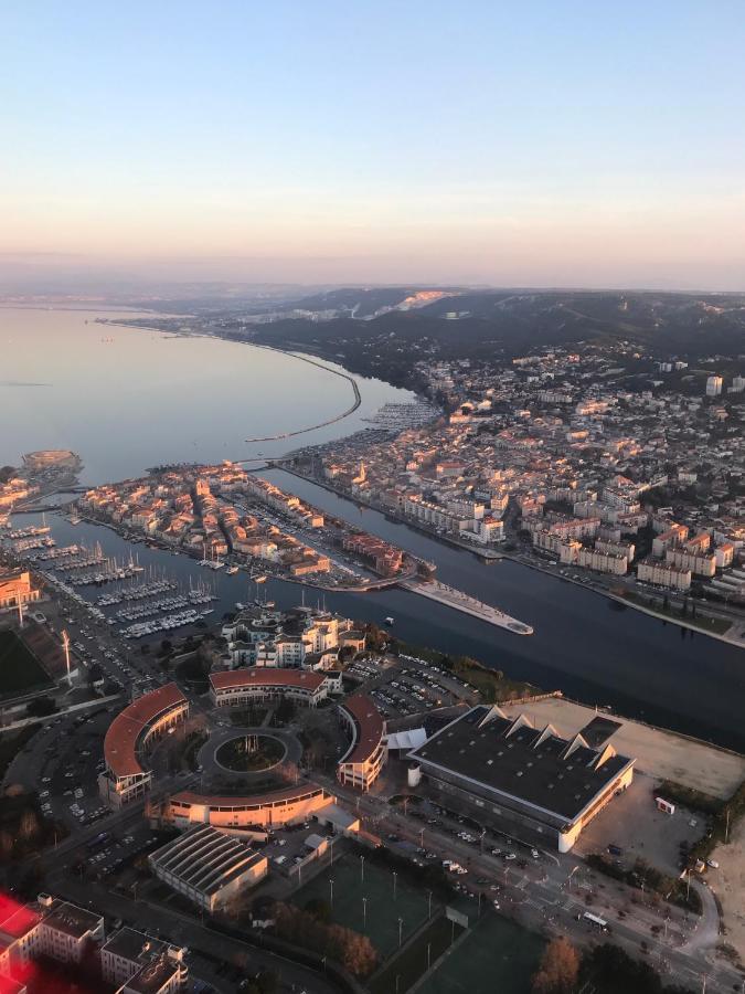 Kyriad Martigues Sud Exterior photo